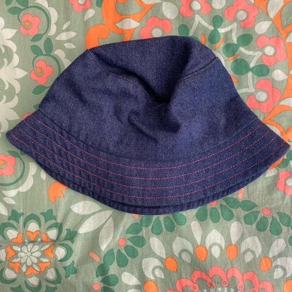 Vintage 2000s Lizzie McGuire denim bucket hat - Picture 2 of 2